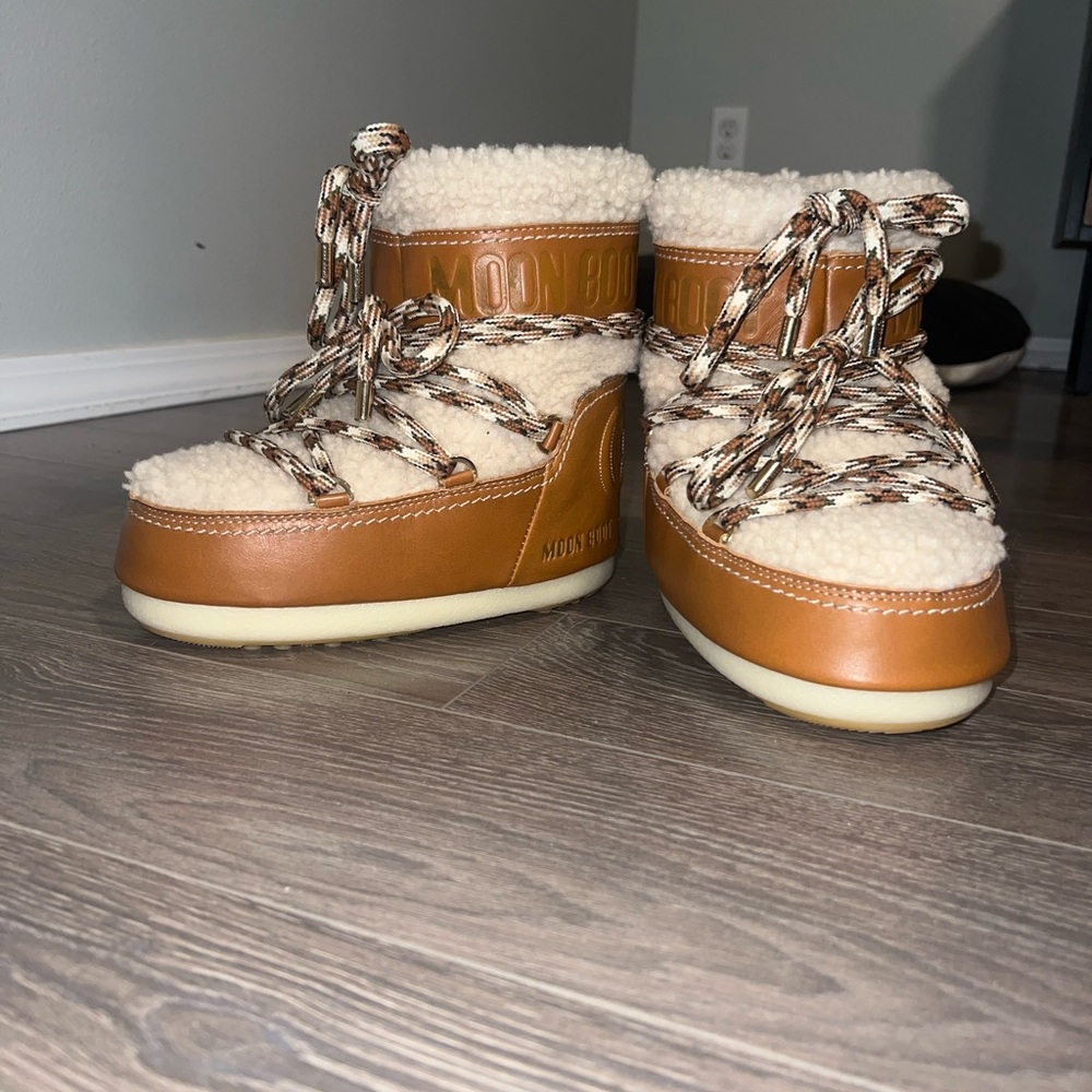 Chloé x Moonboot
